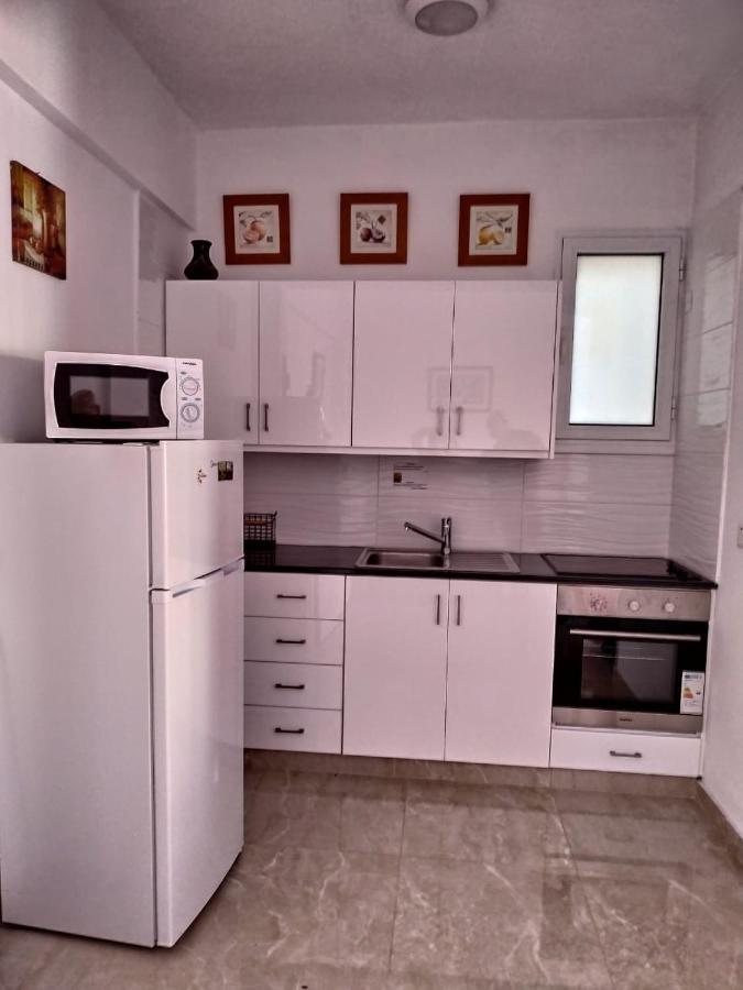1 Bedroom Apartment Larnaca Extérieur photo